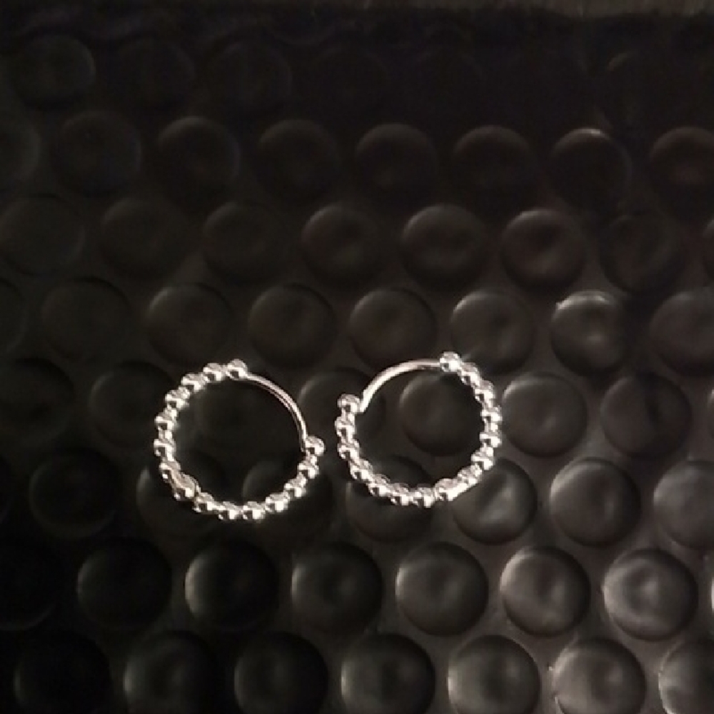 Silver Textured Hoop Earrings - Shiny Silver